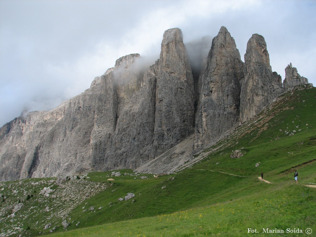 Torri del Sella z przełęczy Sella