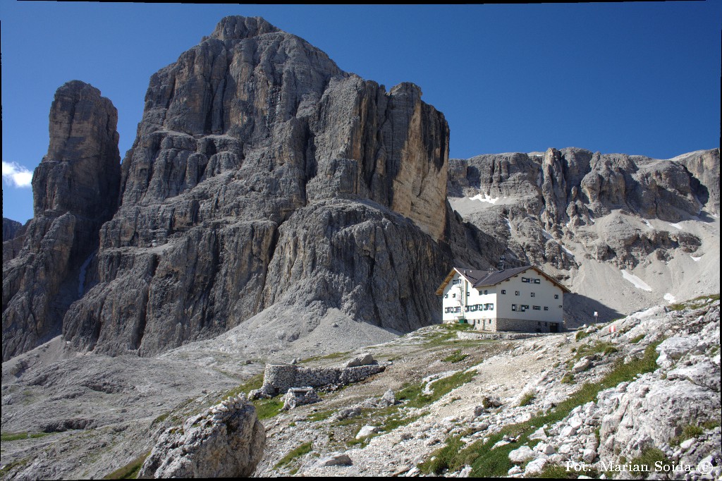 Cima i schronisko Pisciadu