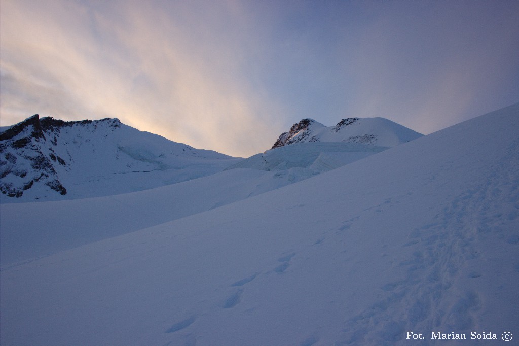 Nordend i DufourspitzeNordend i Dufourspitze z ok. 3900 m n.p.m.