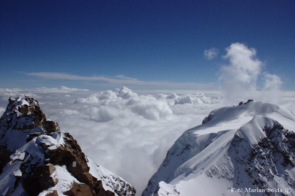 Grenzgipfel, Signalkuppe z Dufourspitze