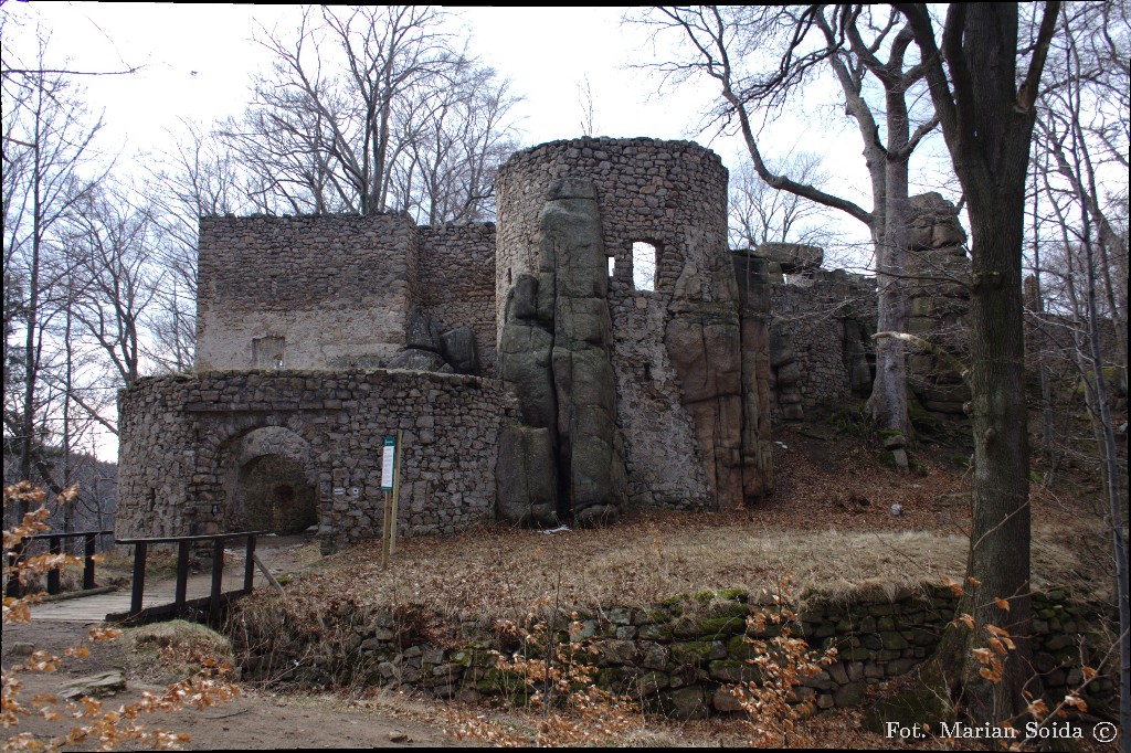 Zamek Bolczów