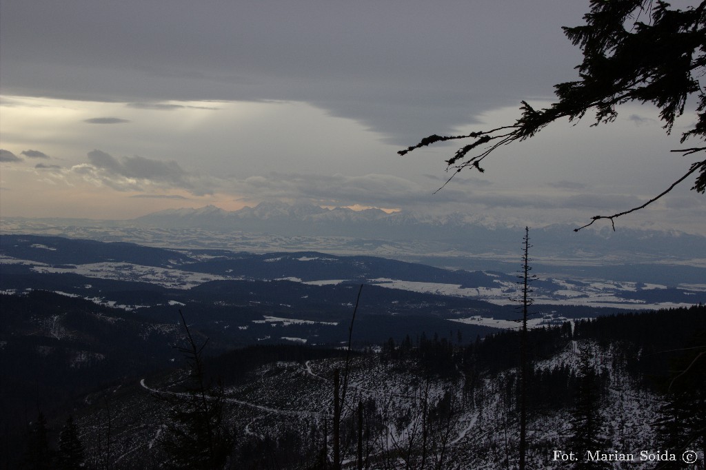 Tatry i Podhale spod Policy