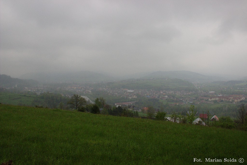 3 V 15:17: Mszana Dolna z zejścia z Lubogoszczy