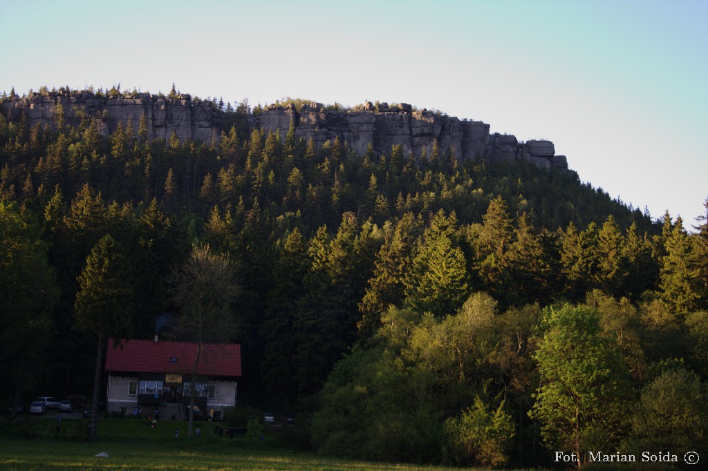 Szczeliniec Wielki - wodok z Karłowa