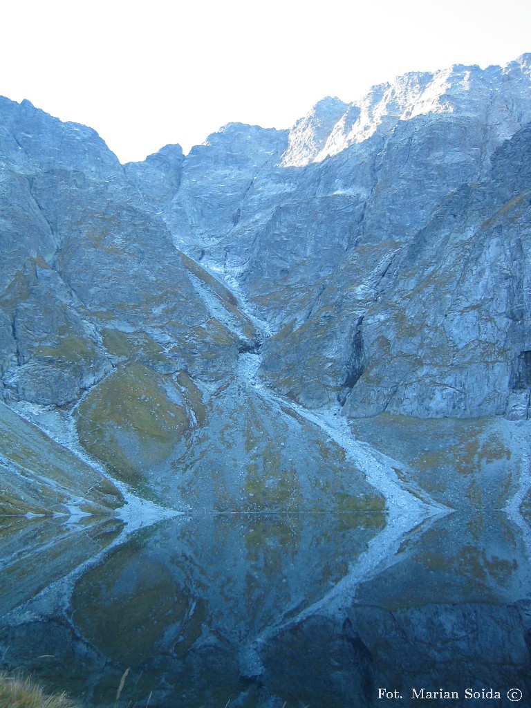 Dlugi i Zadni Piarg nad Czarnym Stawem