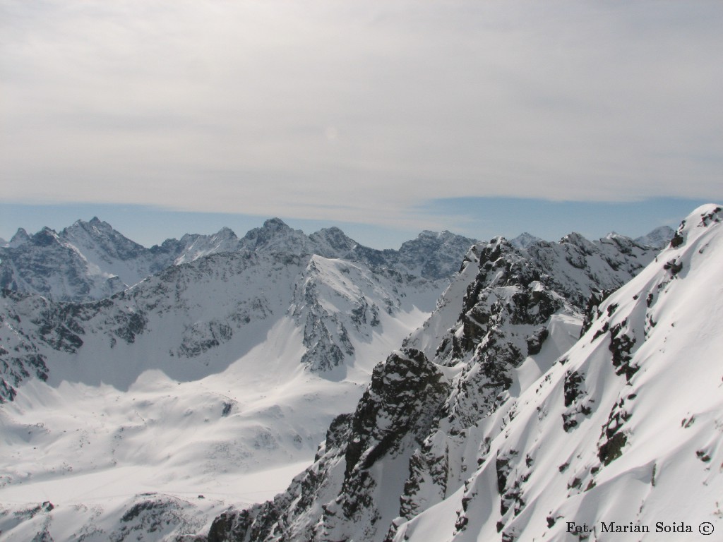 Wysokie Tatry i Dolina Pięciu Stawów Poskich z Granatu