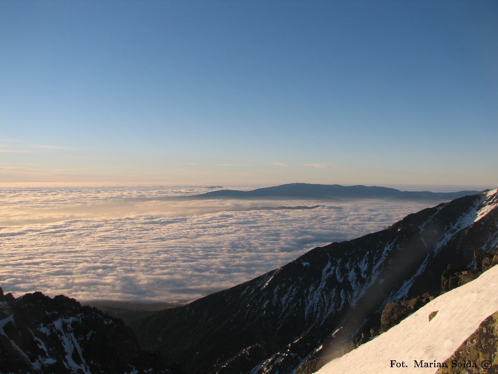 Niskie Tatry ze zbocza Łomnicy