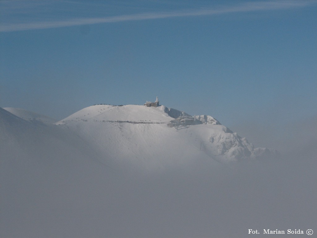 Kasprowy Wierch z nad Karbu