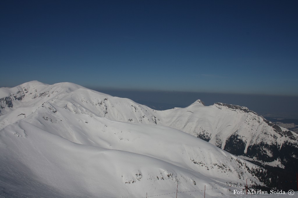 Czewone Wierchy i Giewont z Kasprowego Wierchu