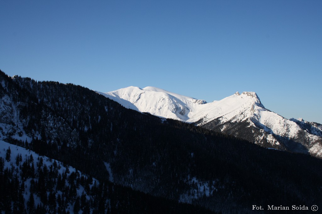 Giewont i Czerwone Wierchy spod Karczmiska