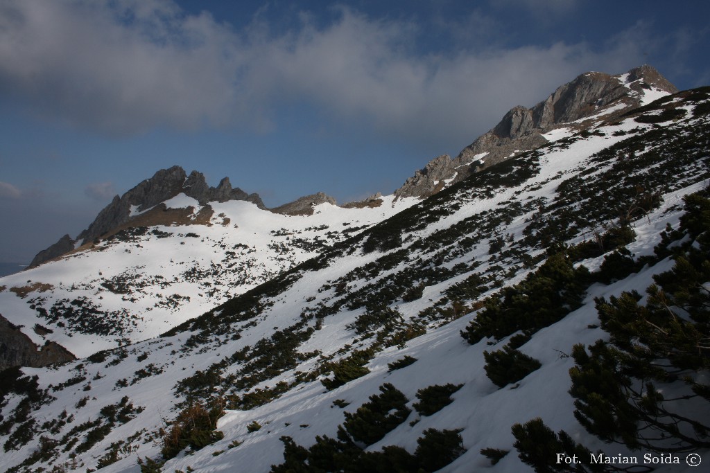 Giewont i Mały Giewont spod Kondrackiej Przełęczy