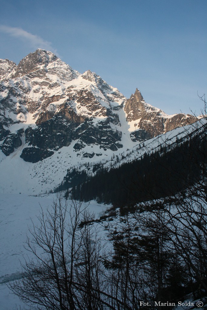 Mięguszowiecki Szczyt Wielki, Cubryna, Mnich spod schroniska