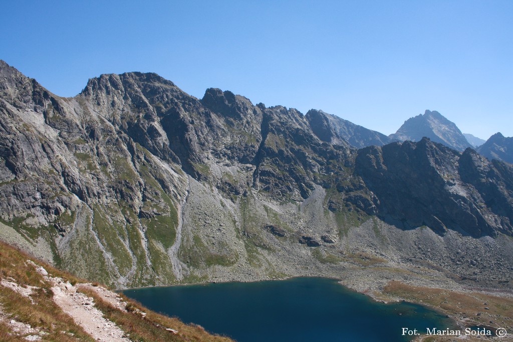 Mięguszowiecki Szczyt Czarny, Rysy, Wysoka, Hińczowy Staw z Wyżniej Koprowej Przełęczy