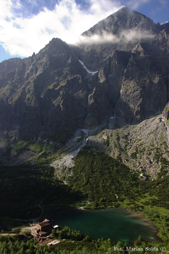 Kieżmarski Szczyt nad Zielonym Stawem Kieżmarskim