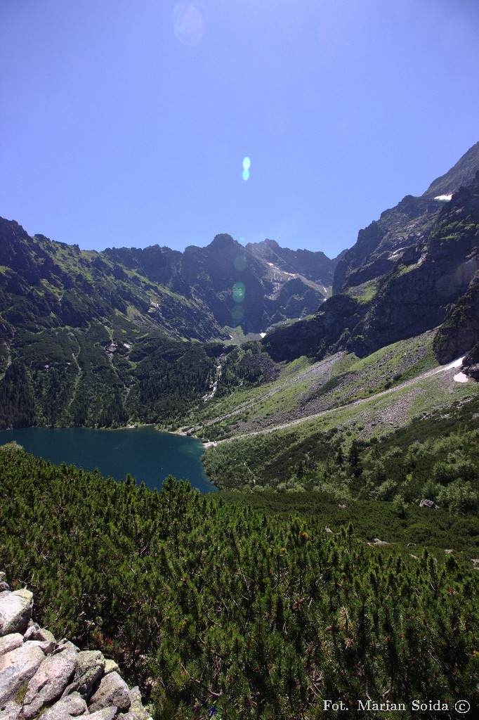 Morskie Oko, Rysy ze ścieżki na Szpiglasową Przełęcz